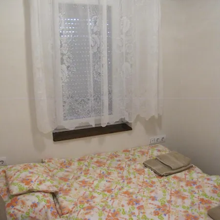 Holiday home Gyoengyhaz Nyaralo