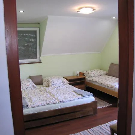 Gyoengyhaz Nyaralo Gyomaendrőd